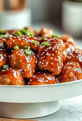 Slow Cooker Honey Sriracha Chicken Delight Close-Up