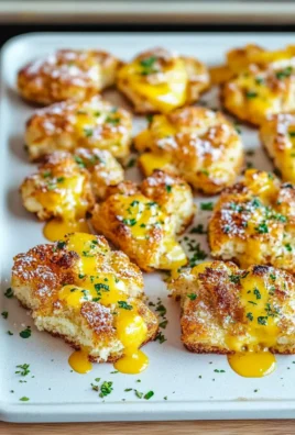 Smashed Potatoes with Garlic and Herbs - Delicious Side Dish