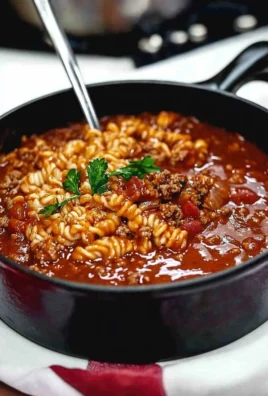 Delicious Lasagna Soup in a Bowl