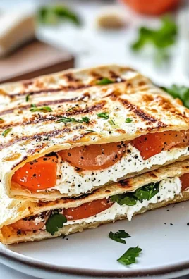 COTTAGE CHEESE WRAPS