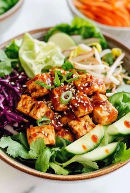 SPICY TOFU SALAD BOWLS