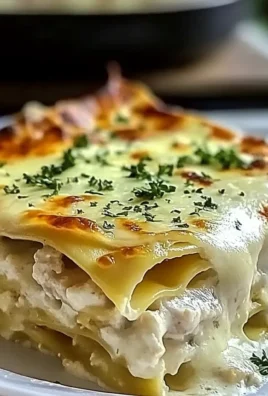 Creamy Chicken Lasagna with White Sauce