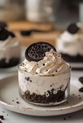 NO-BAKE OREO CHEESECAKE CUPS