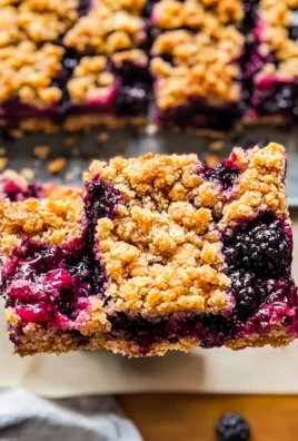 Blackberry crumble bars