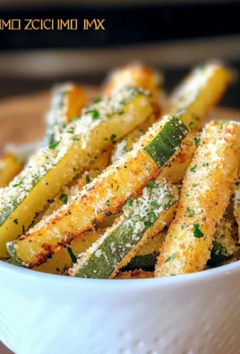 BAKED PARMESAN ZUCCHINI FRIES